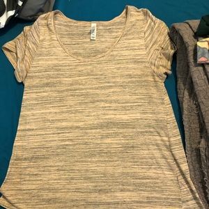 LuLaRoe Classic T